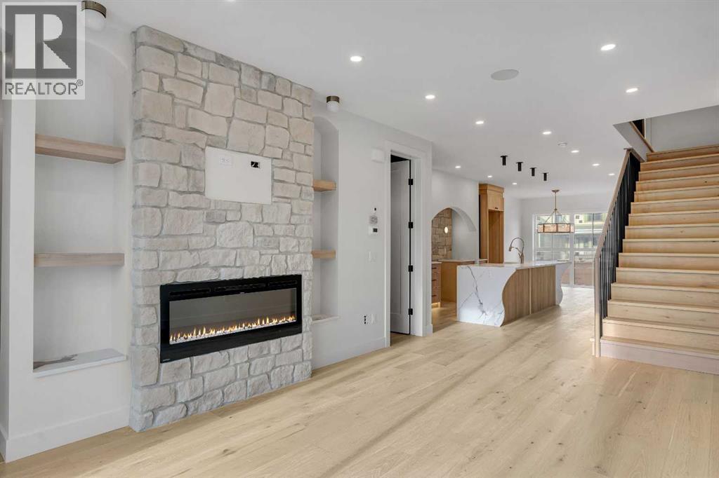 239 22 Avenue Ne, Calgary, Alberta  T2E 1T6 - Photo 3 - A2279351