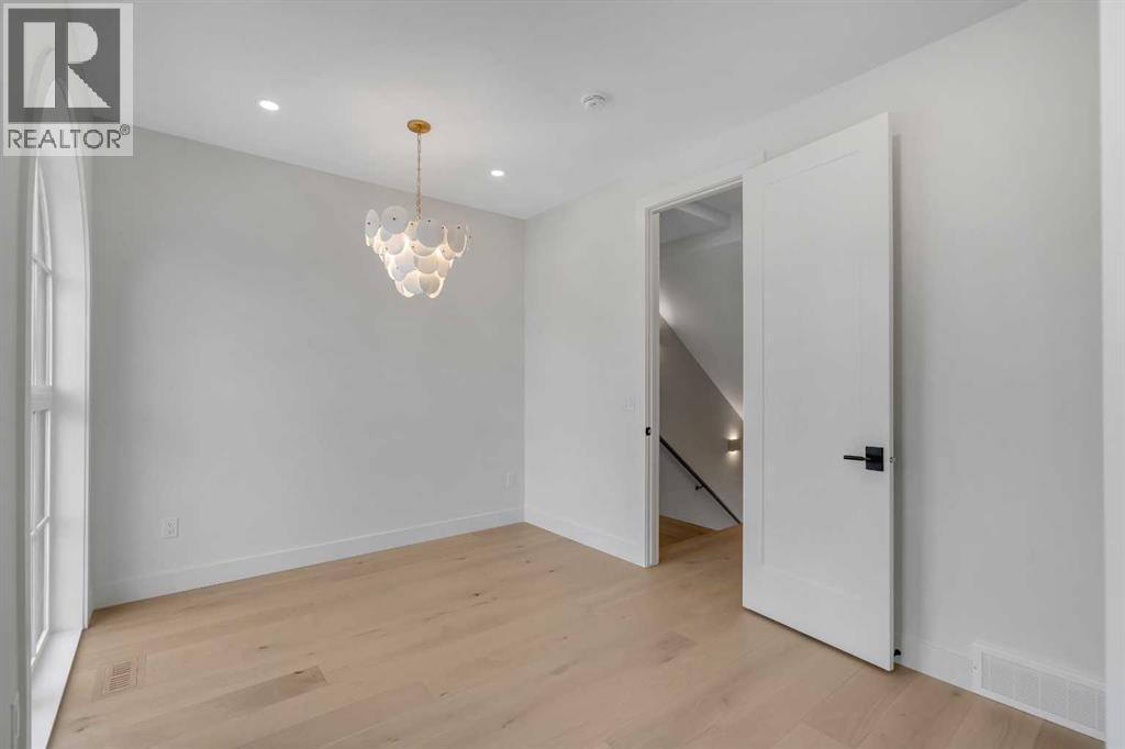 239 22 Avenue Ne, Calgary, Alberta  T2E 1T6 - Photo 32 - A2279351