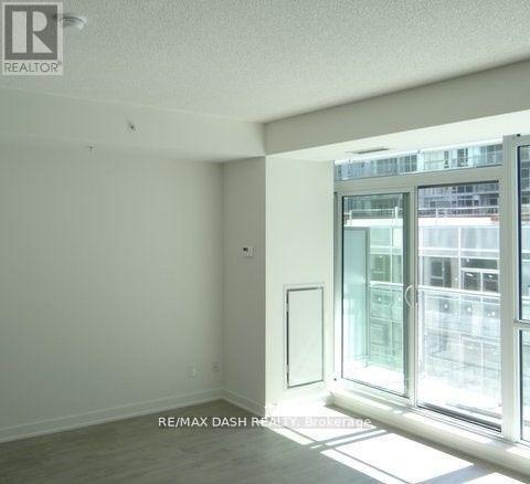 613 - 199 Richmond Street W, Toronto, Ontario  M5V 0H4 - Photo 3 - C12698188