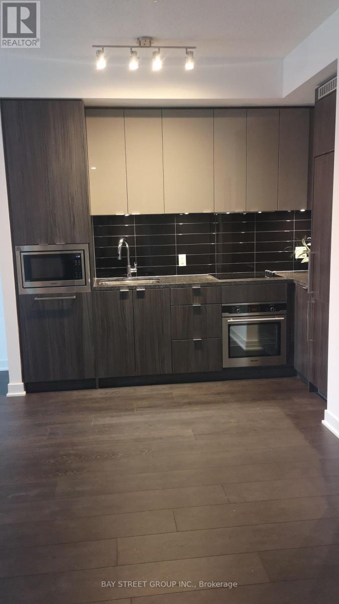 1103 - 125 Blue Jays Way, Toronto, Ontario  M5V 1J6 - Photo 6 - C12698206