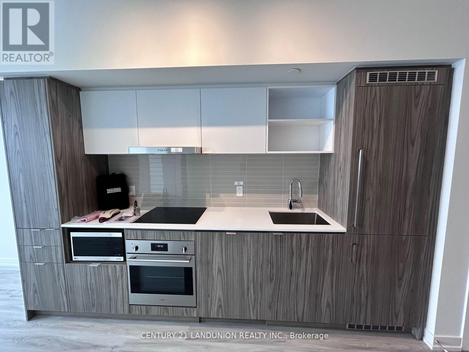 5010 - 55 Cooper Street, Toronto, Ontario  M5E 0G1 - Photo 5 - C12698214