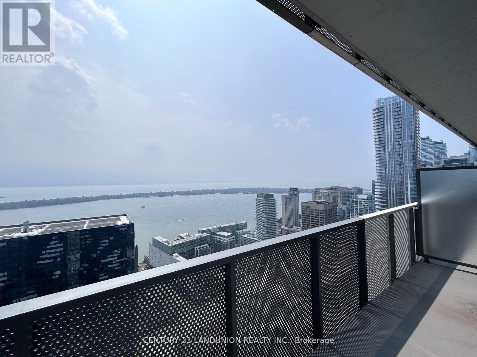 5010 - 55 Cooper Street, Toronto, Ontario  M5E 0G1 - Photo 9 - C12698214