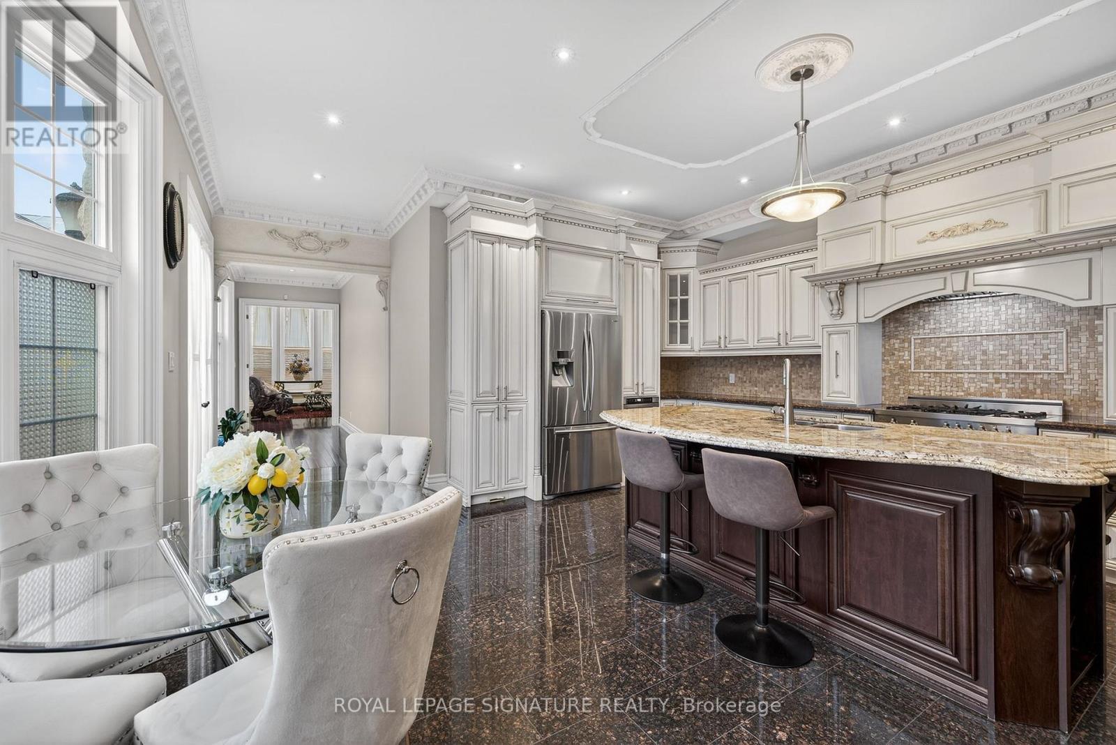 26 Alai Circle, Markham, Ontario  L3R 1E2 - Photo 16 - N12698190