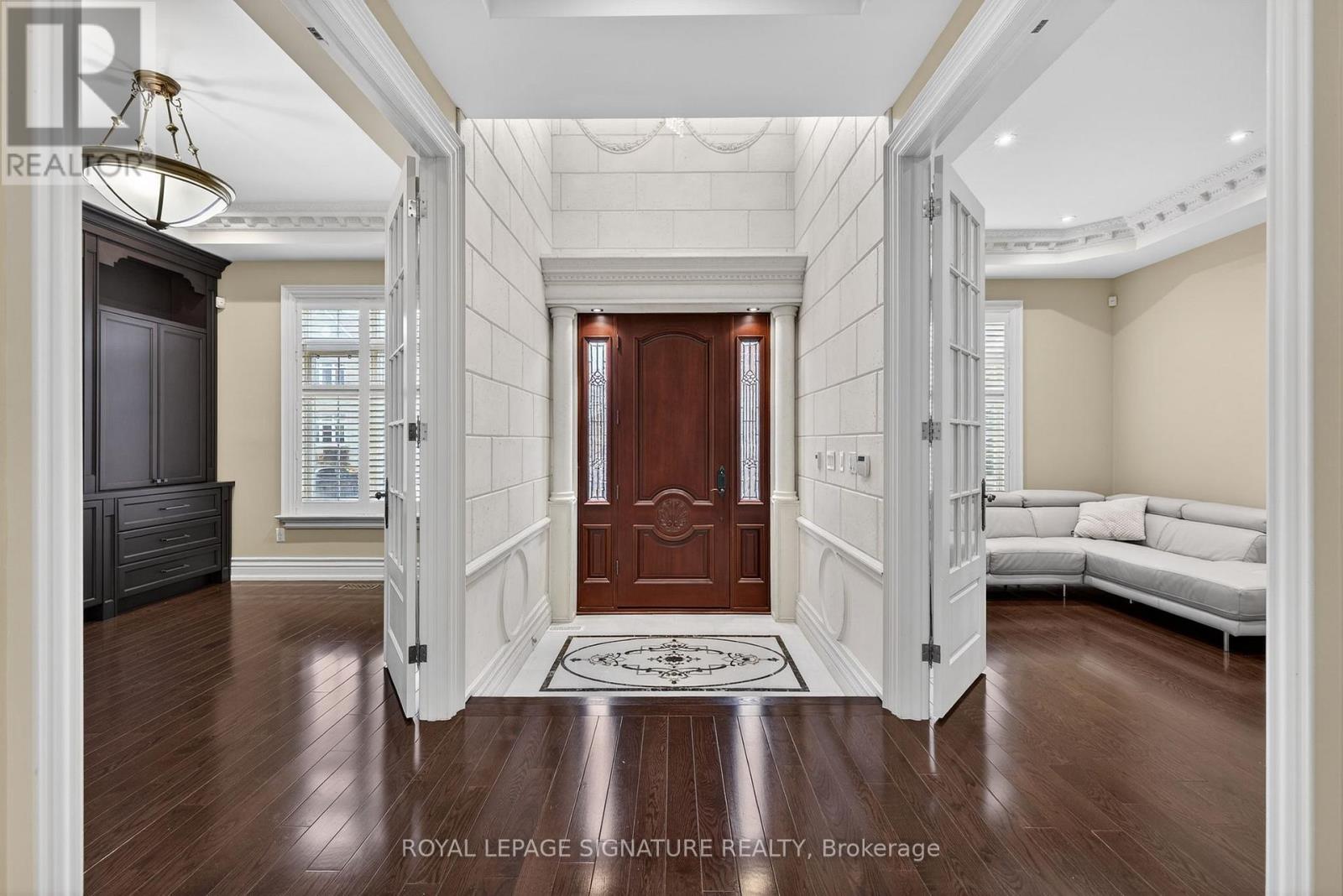 26 Alai Circle, Markham, Ontario  L3R 1E2 - Photo 4 - N12698190