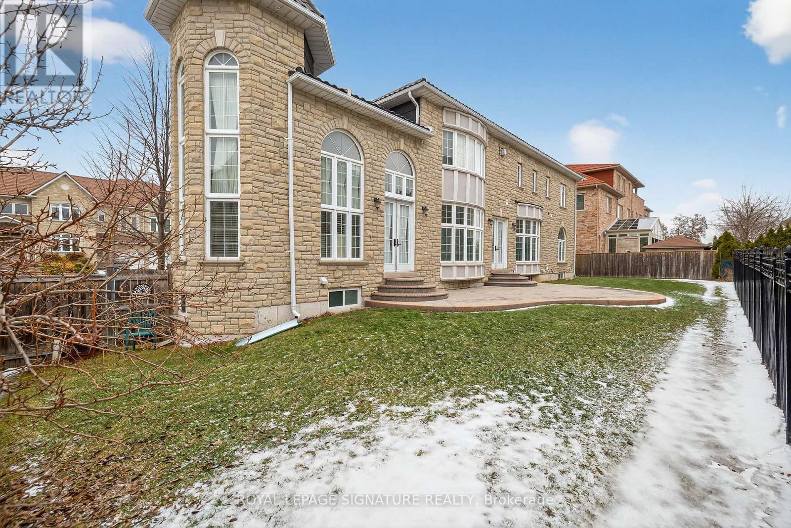 26 Alai Circle, Markham, Ontario  L3R 1E2 - Photo 46 - N12698190