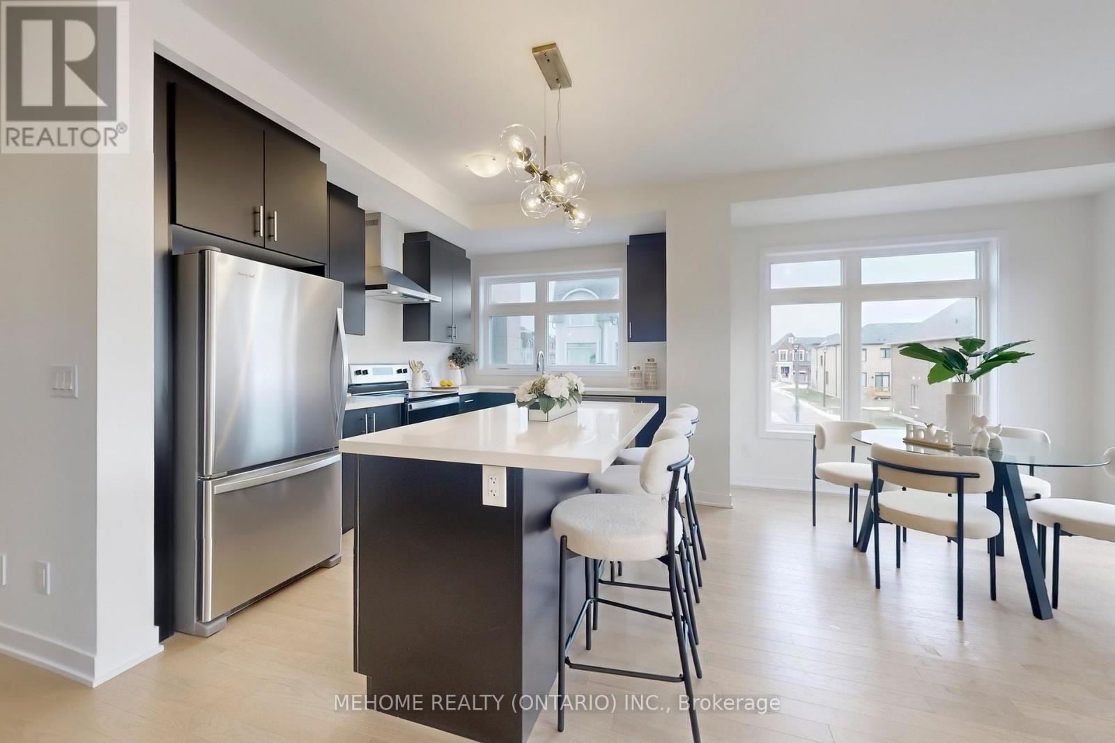 38 Freeman Williams Street, Markham, Ontario  L6C 3M8 - Photo 10 - N12698198