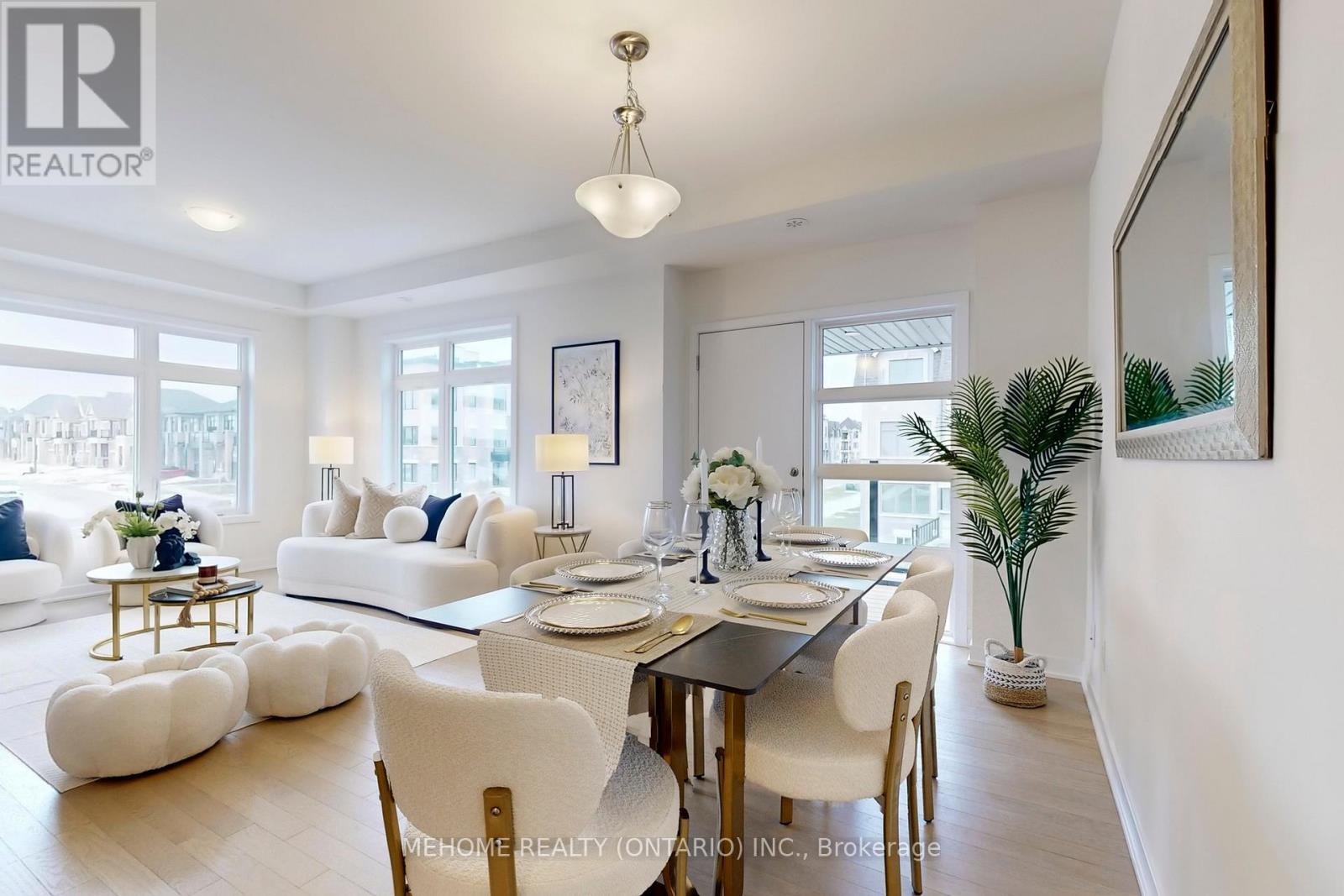 38 Freeman Williams Street, Markham, Ontario  L6C 3M8 - Photo 3 - N12698198