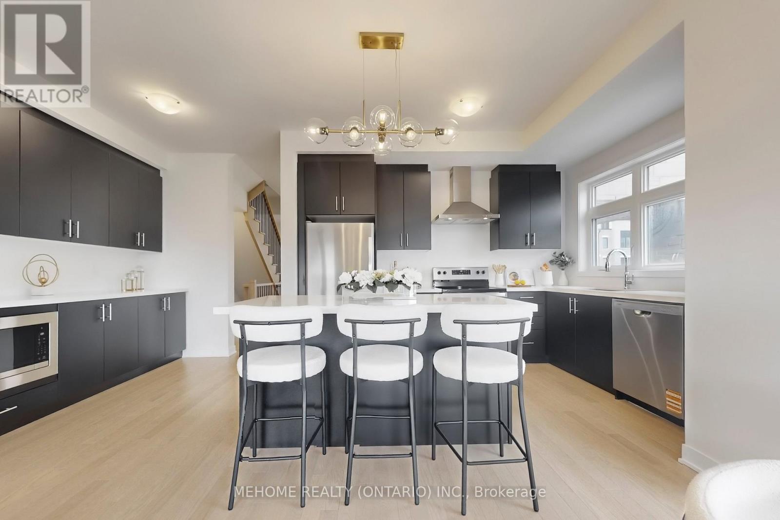 38 Freeman Williams Street, Markham, Ontario  L6C 3M8 - Photo 9 - N12698198