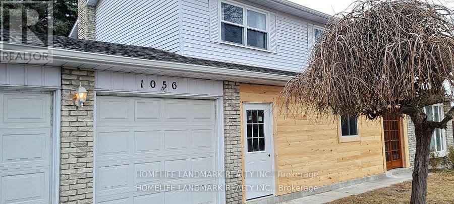 1056 Wayne Drive E, Newmarket, Ontario  L3Y 6H7 - Photo 2 - N12698222