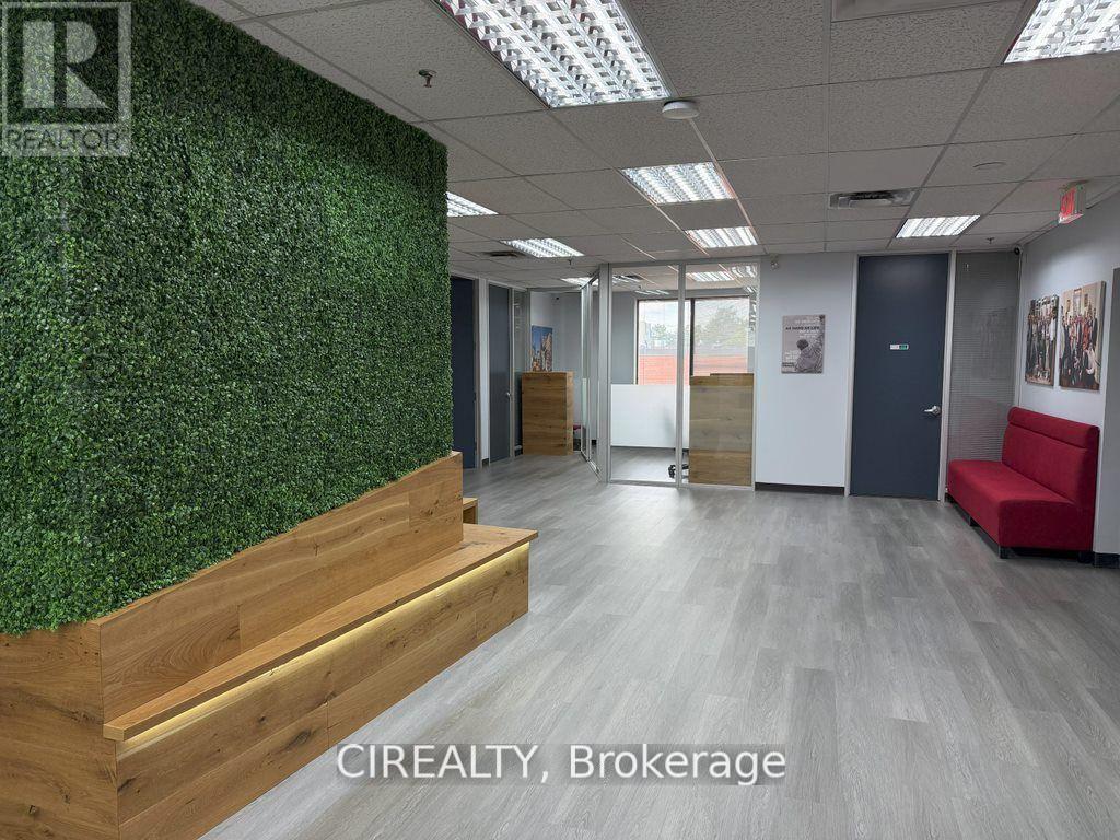 Second Floor - 230 Watline Avenue, Mississauga, Ontario  L4Z 1P4 - Photo 2 - W12698196