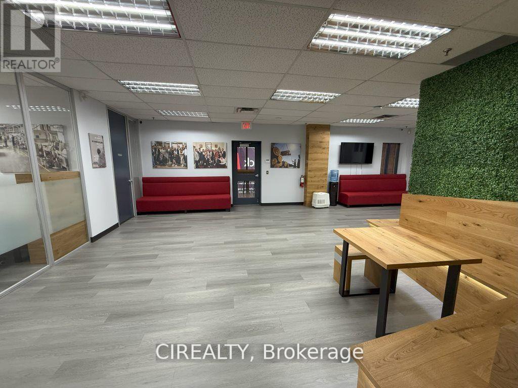 Second Floor - 230 Watline Avenue, Mississauga, Ontario  L4Z 1P4 - Photo 3 - W12698196