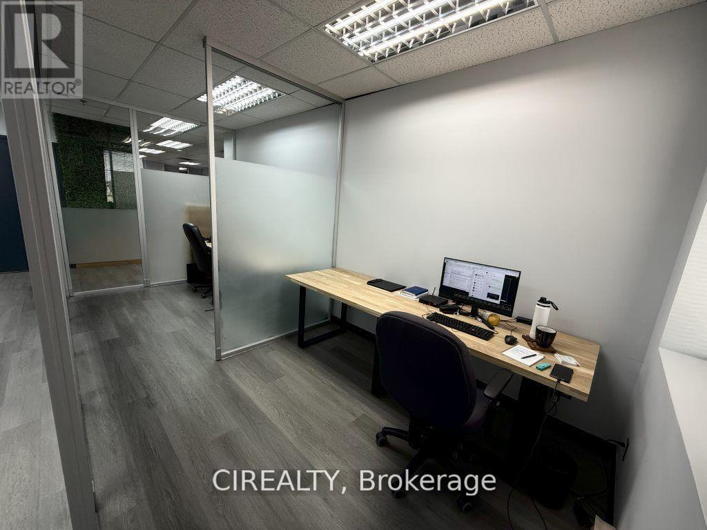 Second Floor - 230 Watline Avenue, Mississauga, Ontario  L4Z 1P4 - Photo 7 - W12698196