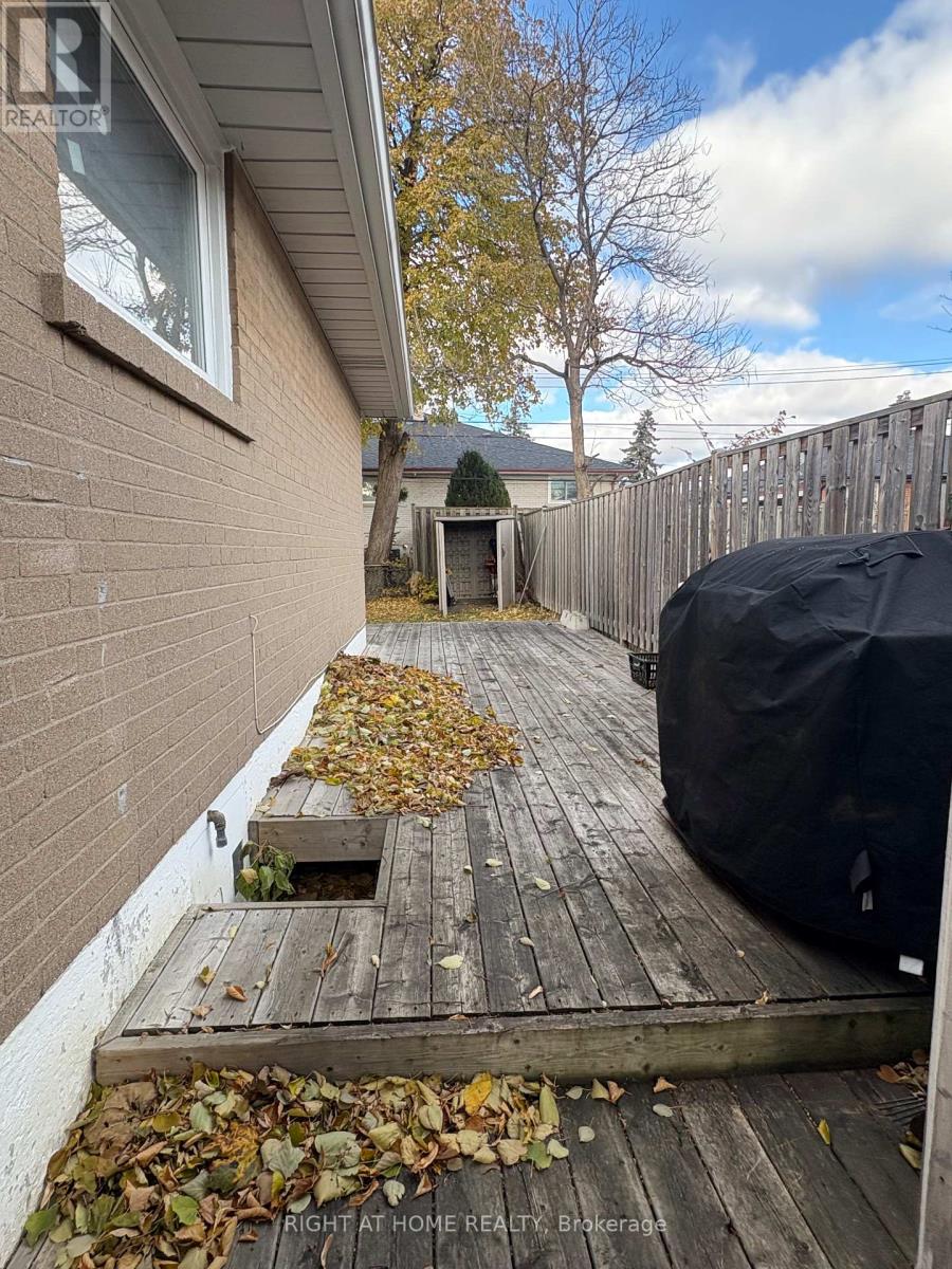 124 Avondale Blvd (Basement), Brampton, Ontario  L6T 1H7 - Photo 3 - W12698204