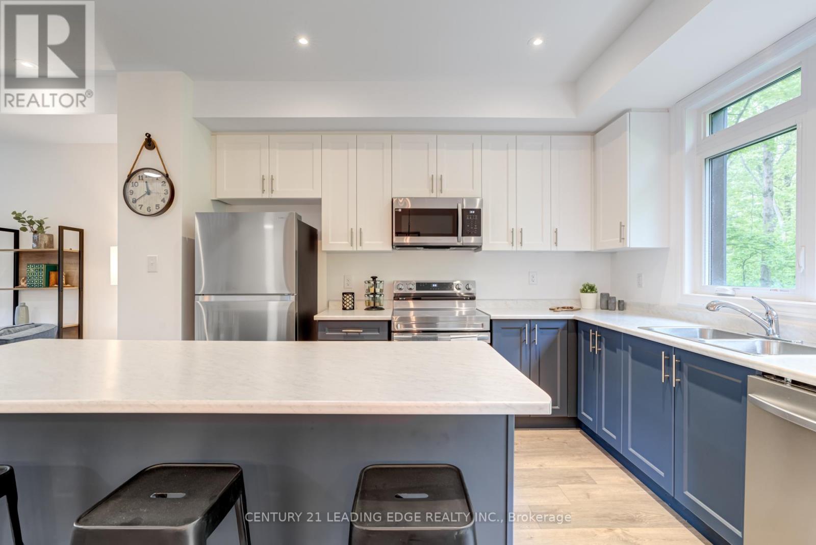 105 Marina Village Drive, Georgian Bay, Ontario  L0K 1S0 - Photo 12 - X12698220