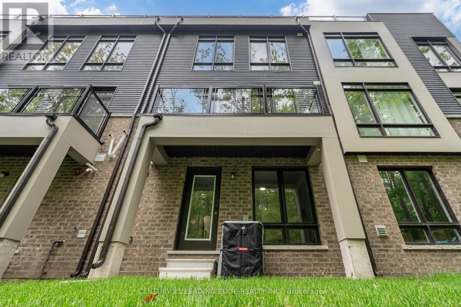 105 Marina Village Drive, Georgian Bay, Ontario  L0K 1S0 - Photo 31 - X12698220