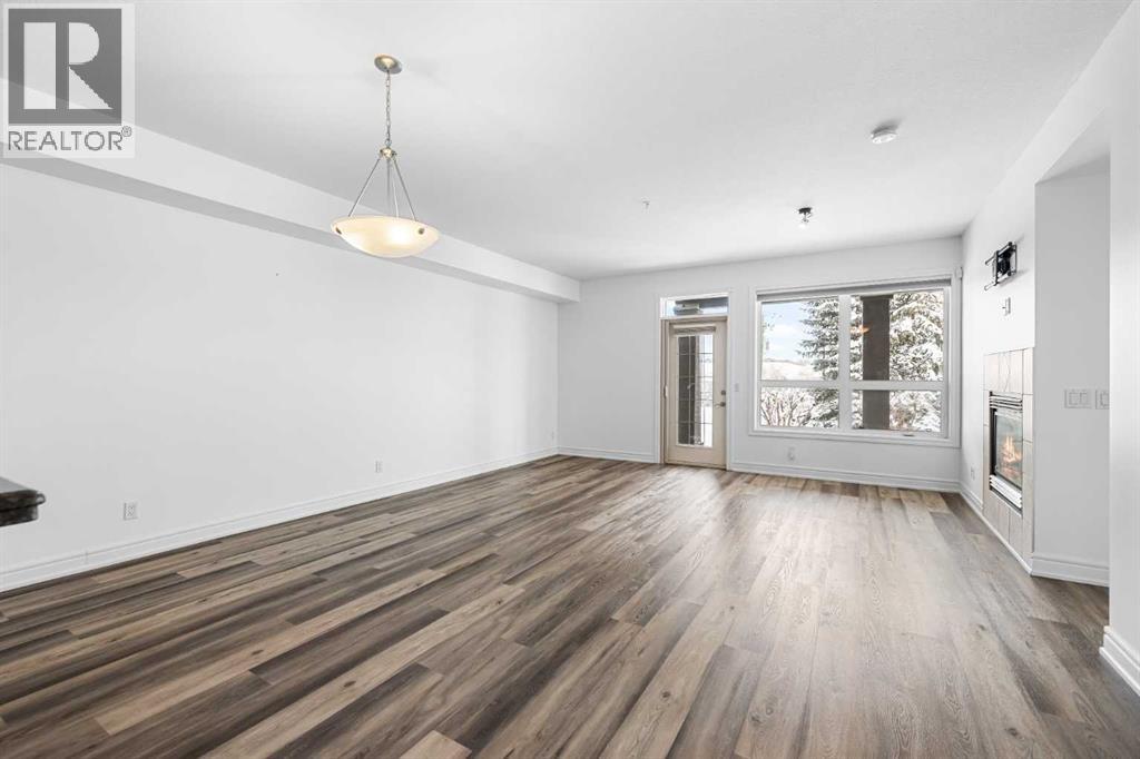 108, 11642 Valley Ridge Park Nw, Calgary, Alberta  T3B 5Z5 - Photo 13 - A2272977