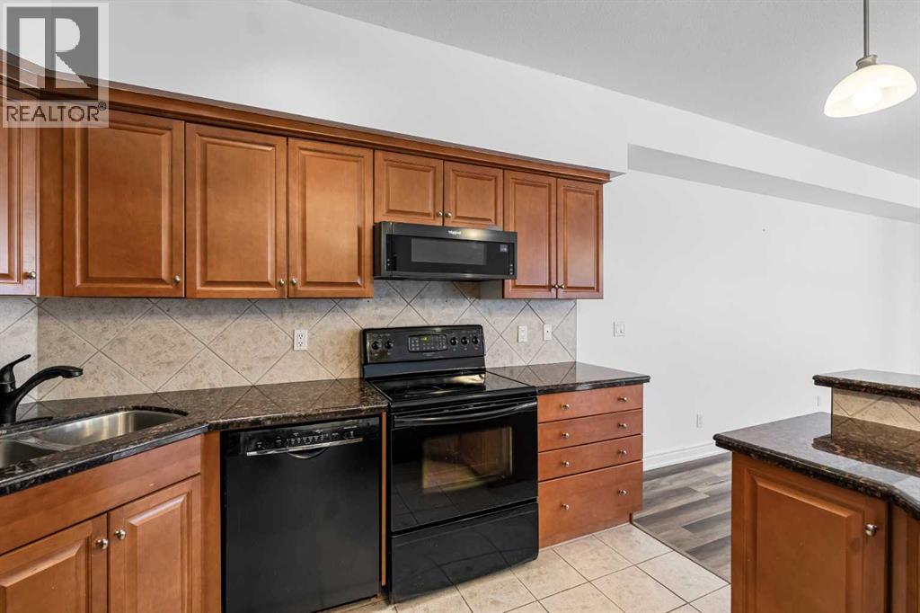 108, 11642 Valley Ridge Park Nw, Calgary, Alberta  T3B 5Z5 - Photo 10 - A2272977