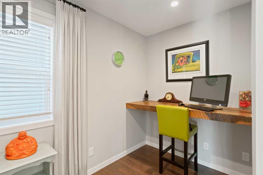 219 River Heights Green, Cochrane, Alberta  T4C 0S3 - Photo 7 - A2265442