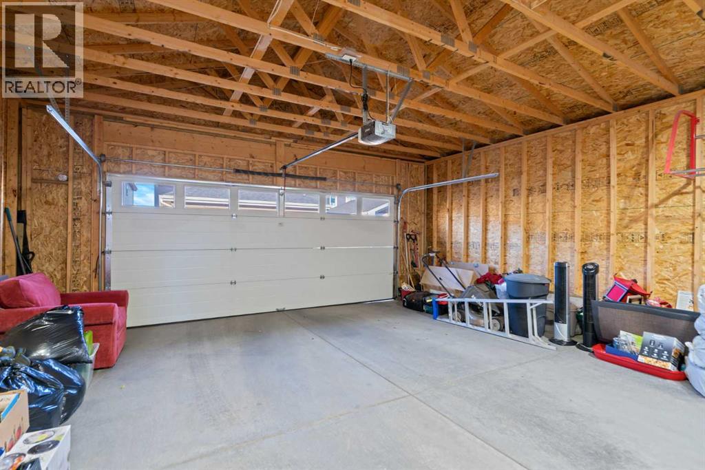 219 River Heights Green, Cochrane, Alberta  T4C 0S3 - Photo 34 - A2265442