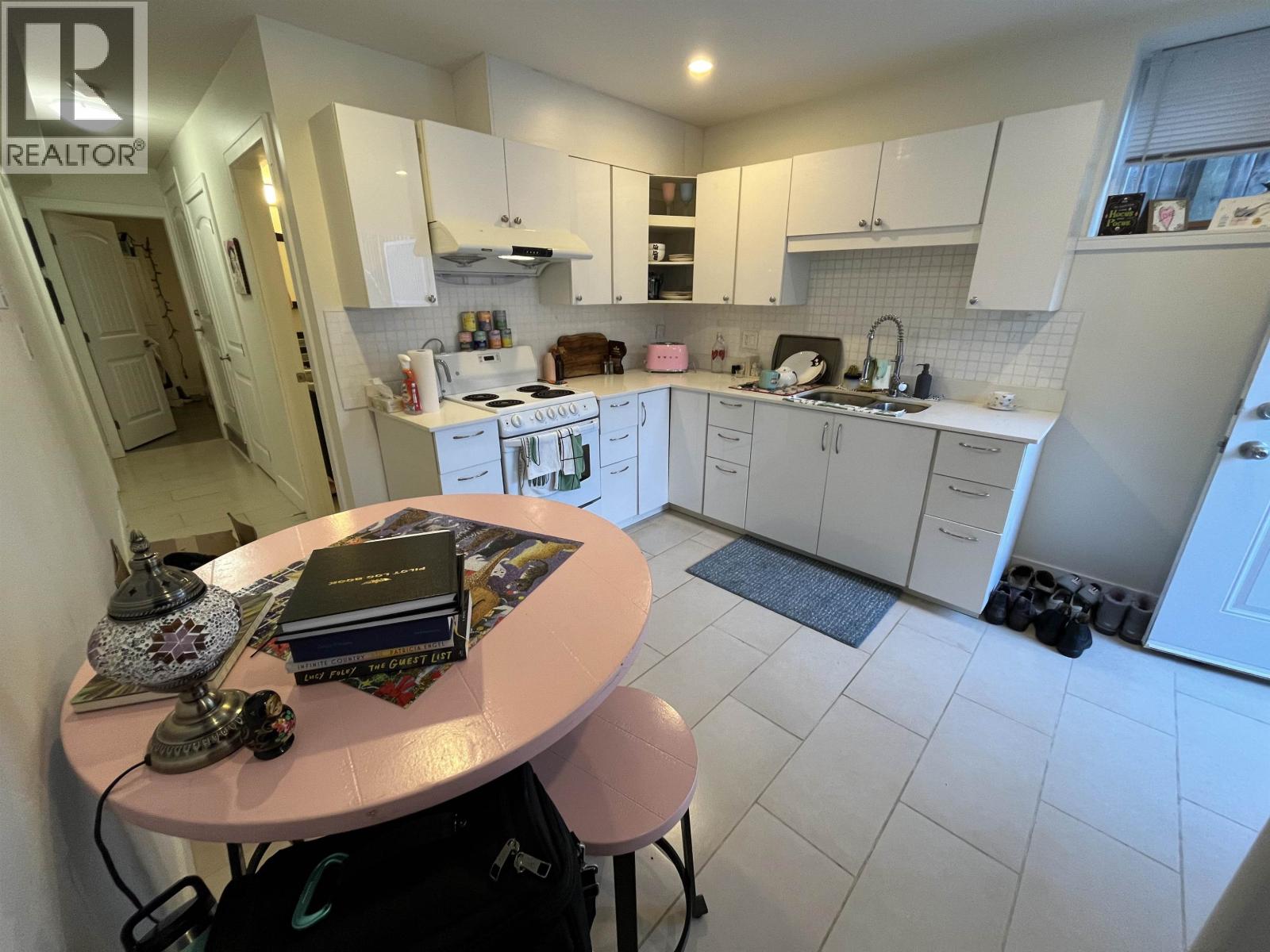 1bed 25xx E 28 Avenue, Vancouver, British Columbia  V5R 1R7 - Photo 12 - R3071424