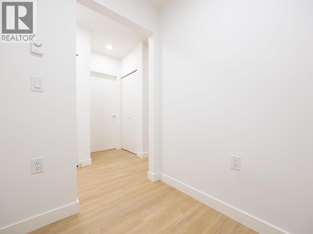 105 723 Grover Avenue, Coquitlam, British Columbia  V3J 0L9 - Photo 23 - R3079648