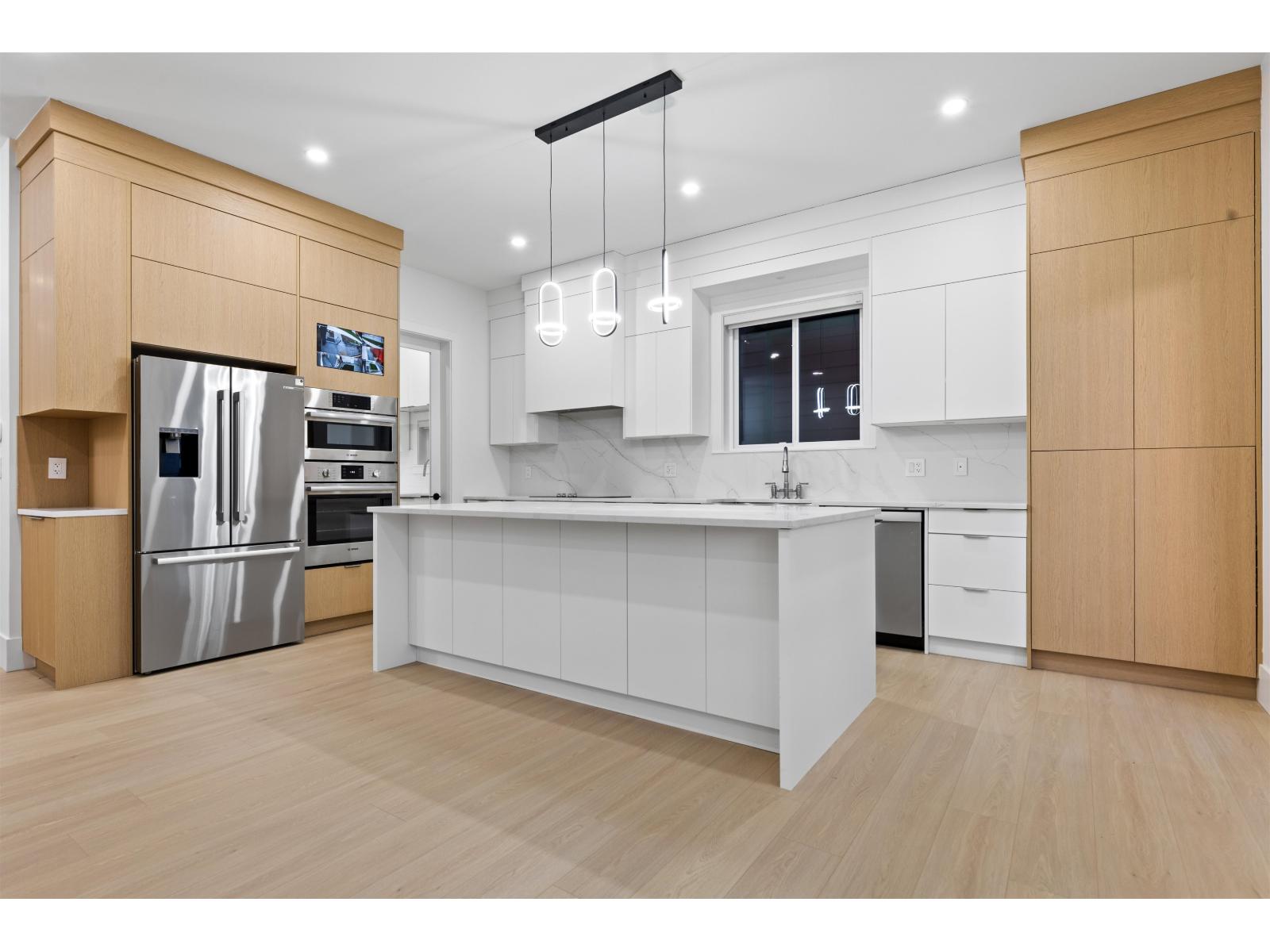 17144 1 Avenue, Surrey, British Columbia  V3Z 9R2 - Photo 9 - R3075856