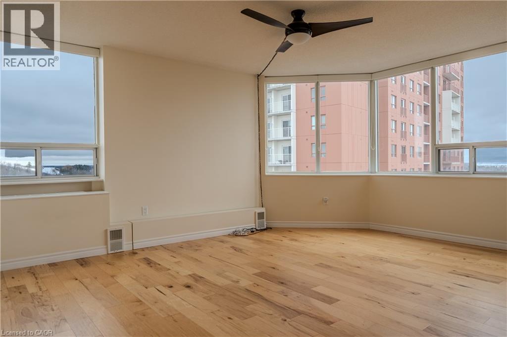 3227 King Street E Unit# 1109, Kitchener, Ontario  N2A 3Z9 - Photo 5 - 40797653