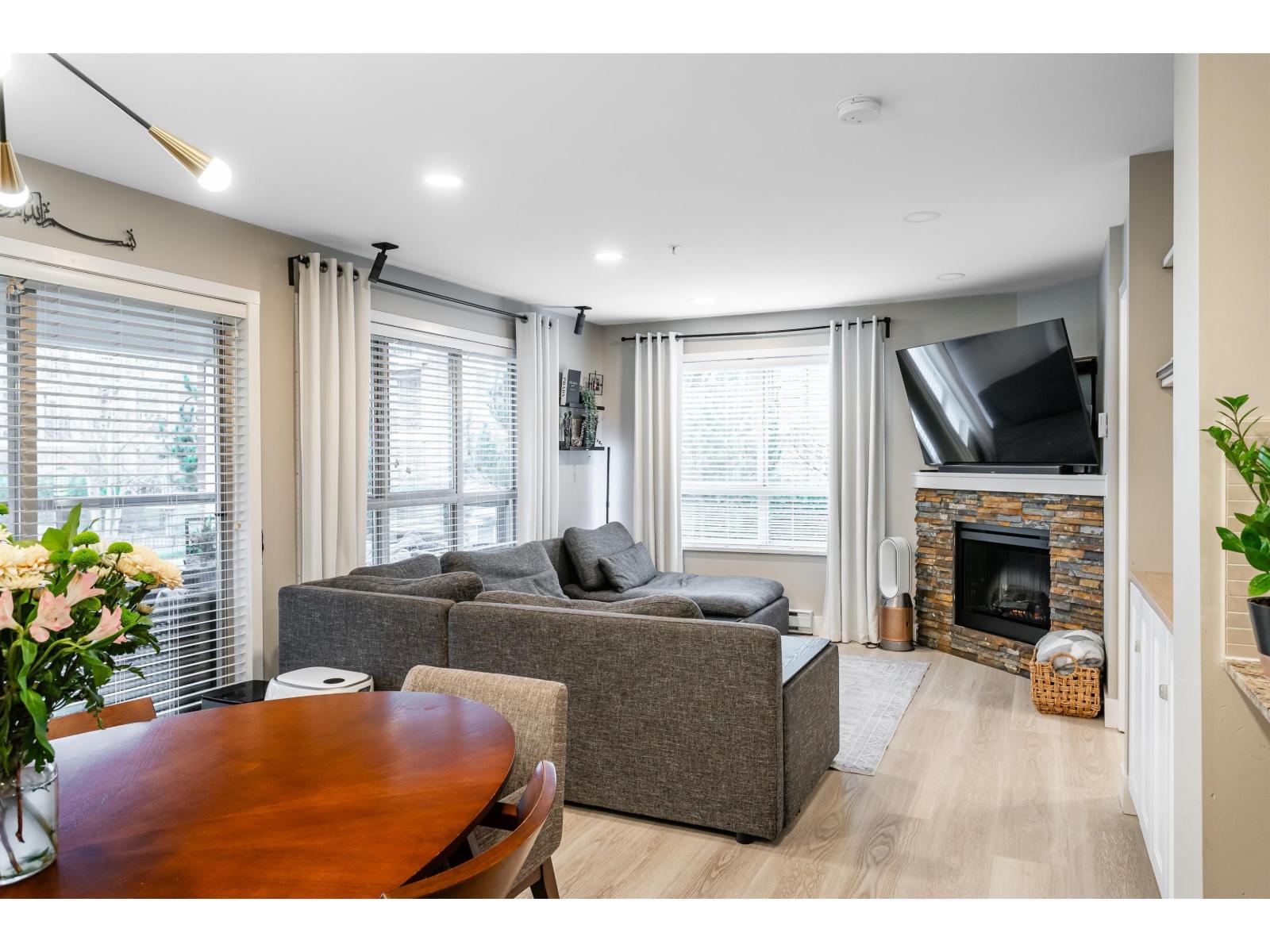 A206 8929 202 Street, Langley, British Columbia  V1M 0B4 - Photo 3 - R3076315