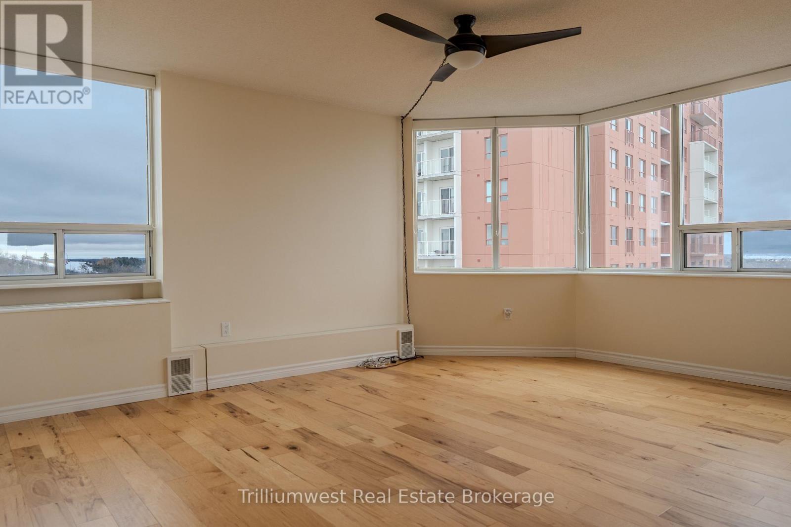 1109 - 3227 King Street, Kitchener, Ontario  N2A 3Z9 - Photo 4 - X12698280