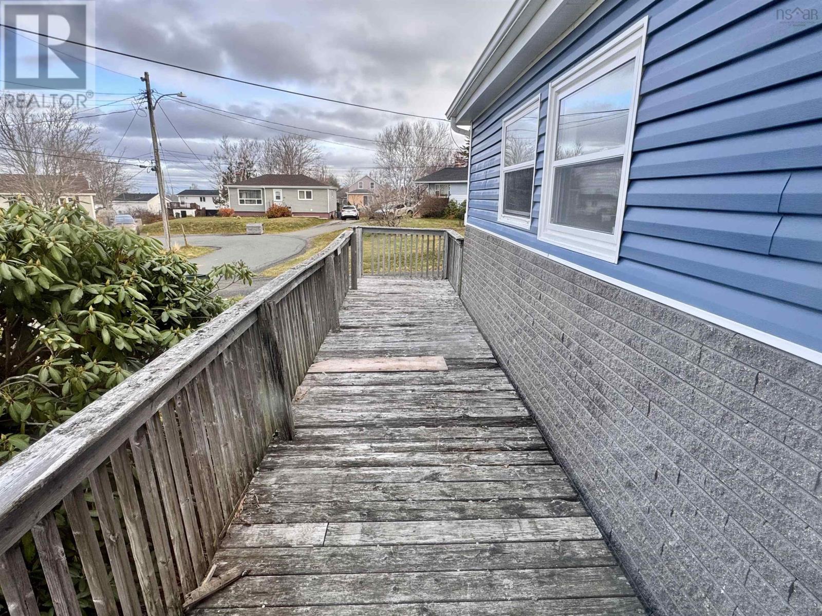 18 Avalon Crescent, Glace Bay, Nova Scotia  B1A 1X4 - Photo 14 - 202528625