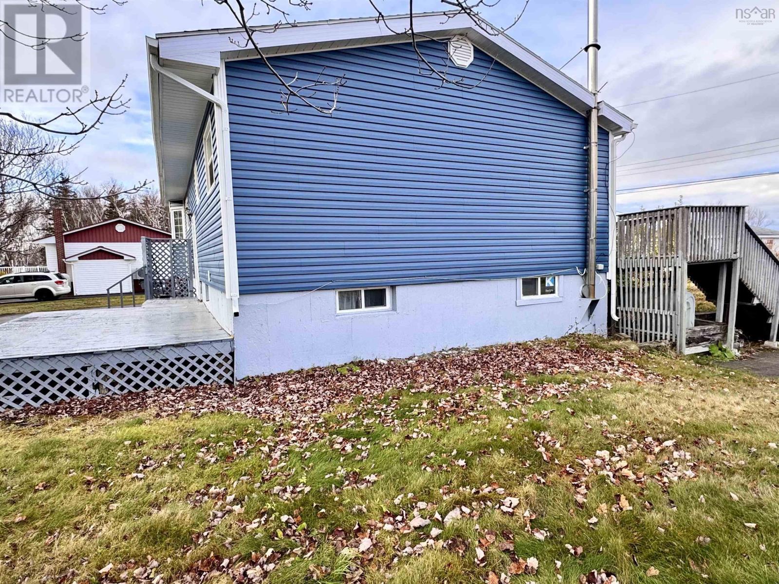 18 Avalon Crescent, Glace Bay, Nova Scotia  B1A 1X4 - Photo 39 - 202528625