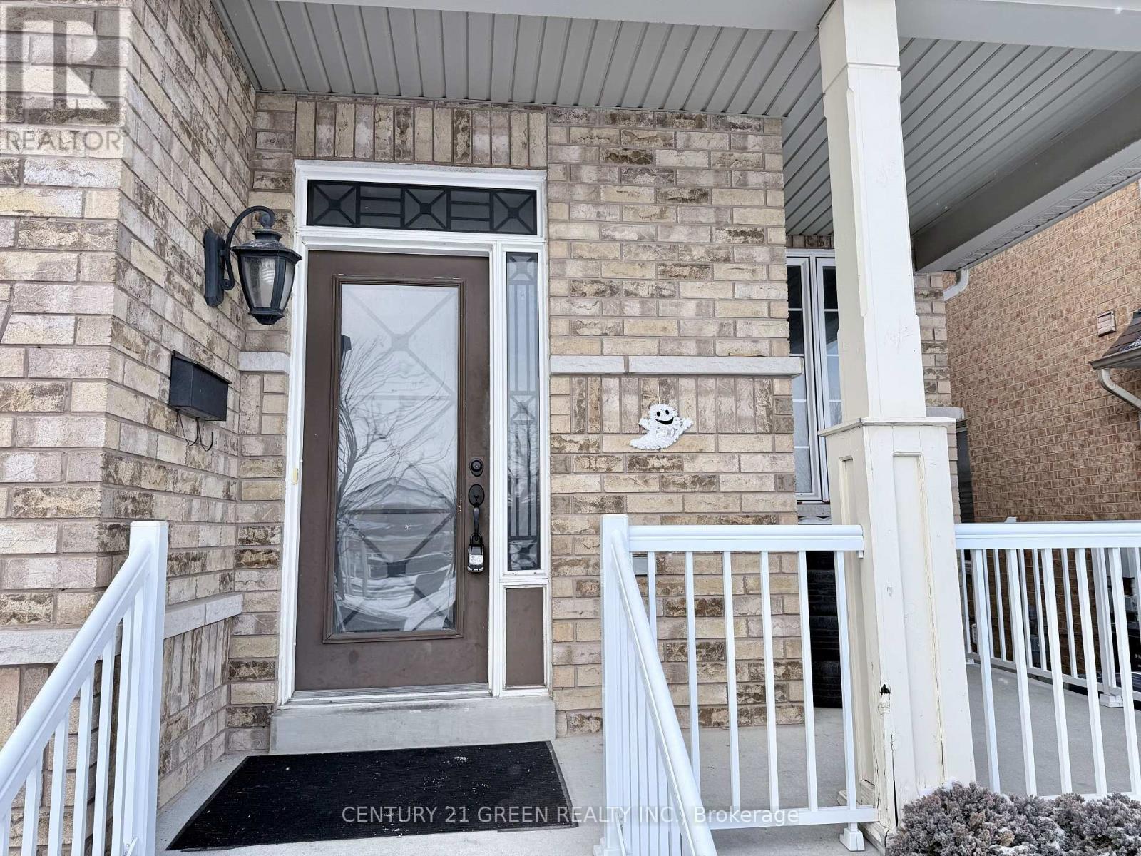 Upper - 6 Vincent Street, Brampton, Ontario  L6R 0H2 - Photo 2 - W12670586