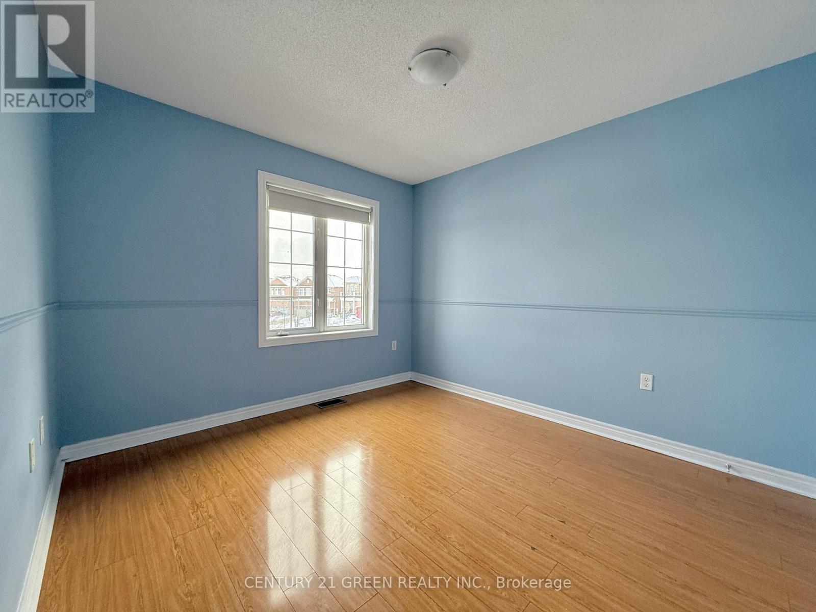 Upper - 6 Vincent Street, Brampton, Ontario  L6R 0H2 - Photo 28 - W12670586