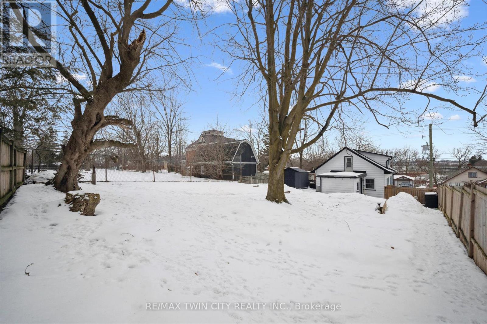 7 Riverside Drive W, Woolwich, Ontario  N3B 1P9 - Photo 42 - X12697036