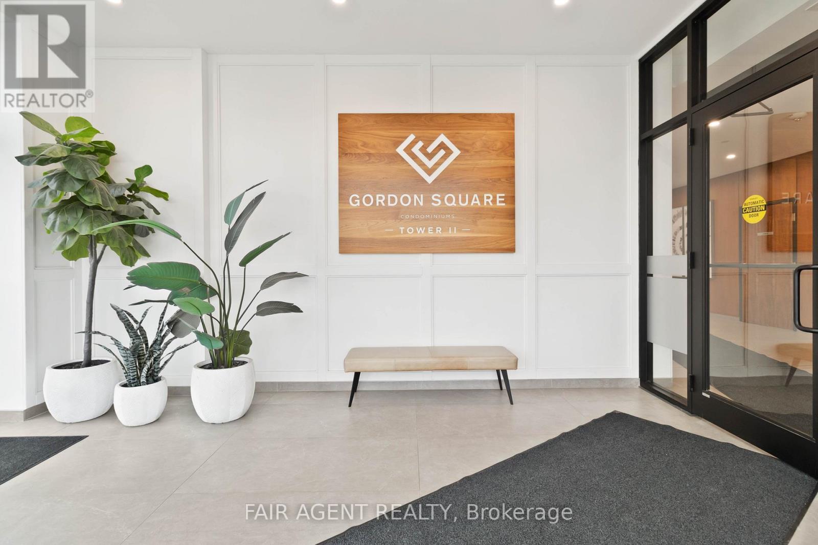 706 - 1880 Gordon Street, Guelph, Ontario  N1L 0P5 - Photo 2 - X12698262