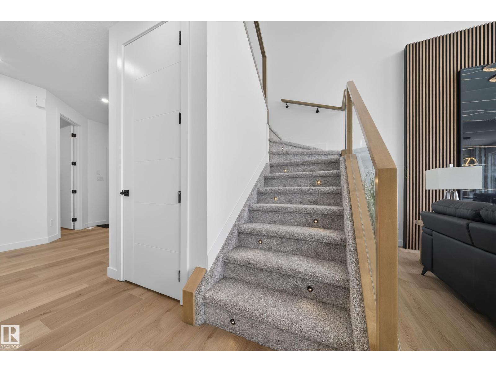 210 Crystal Creek Dr Nw, Leduc, Alberta  T9E 0X6 - Photo 9 - E4470082