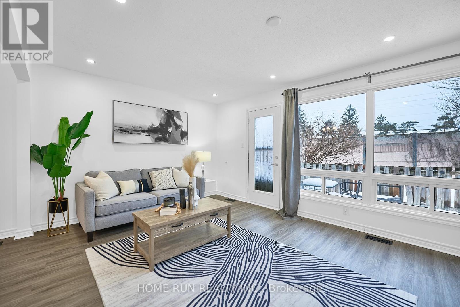 63 - 3520 Downpatrick Road, Ottawa, Ontario  K1V 8T4 - Photo 4 - X12698242