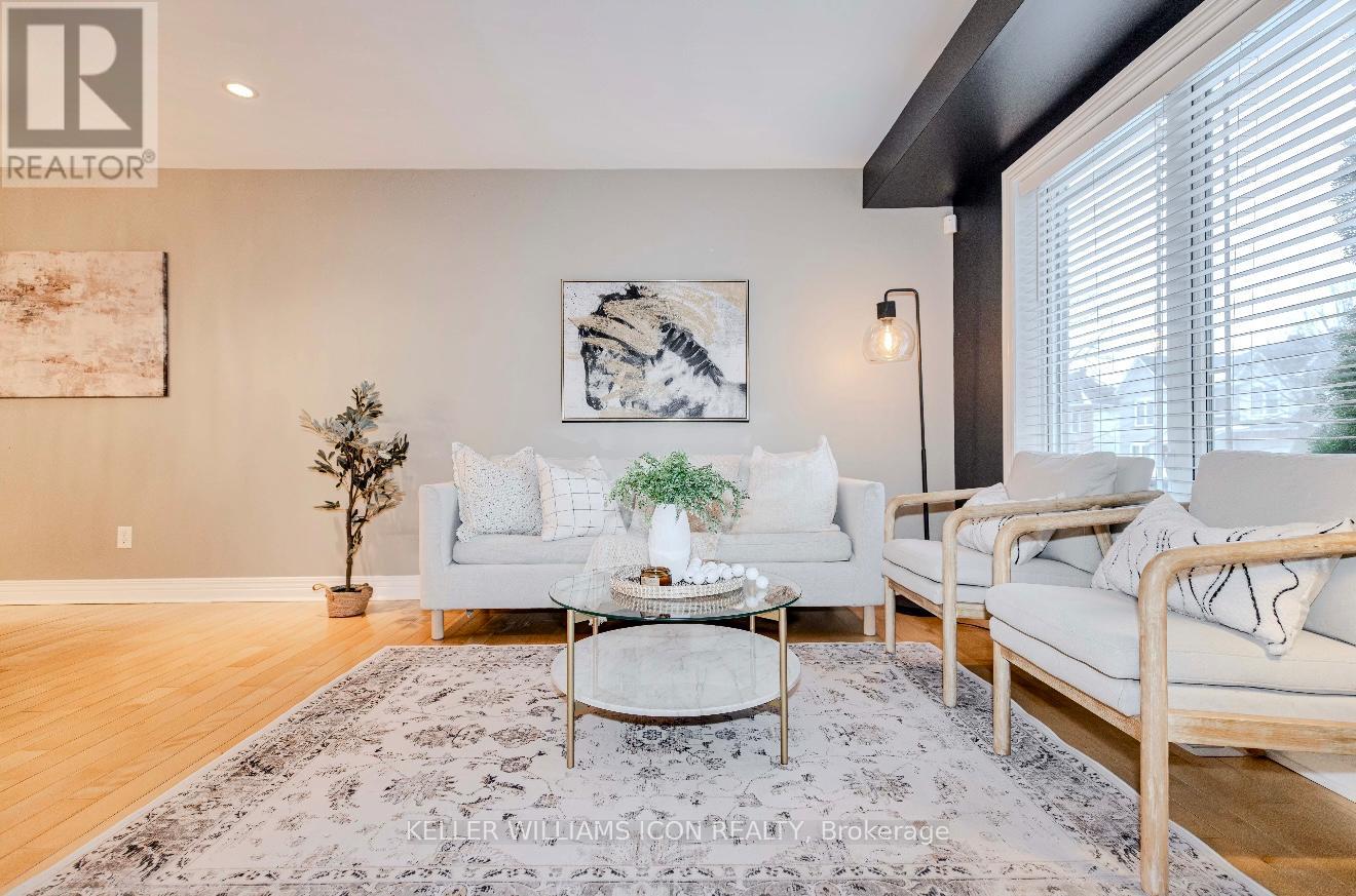 40 Huntcliff Place, Ottawa, Ontario  K2G 6Z8 - Photo 8 - X12698288