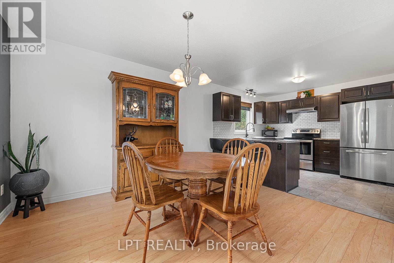 474 William Campbell Road, Montague, Ontario  K7A 4S6 - Photo 13 - X12698290