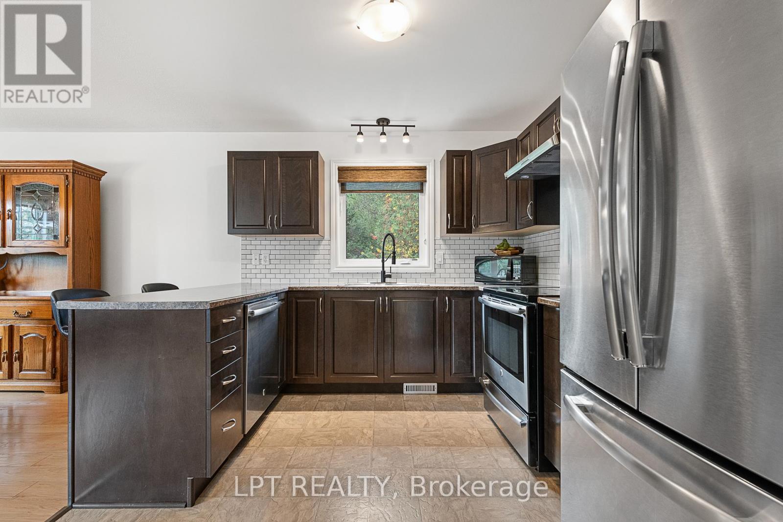 474 William Campbell Road, Montague, Ontario  K7A 4S6 - Photo 18 - X12698290