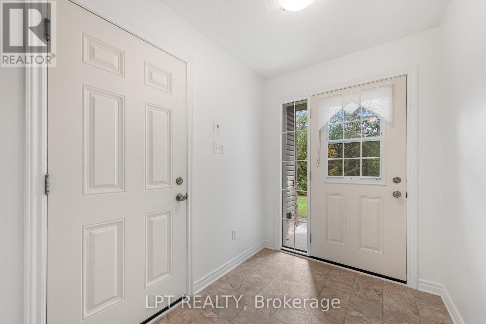 474 William Campbell Road, Montague, Ontario  K7A 4S6 - Photo 4 - X12698290