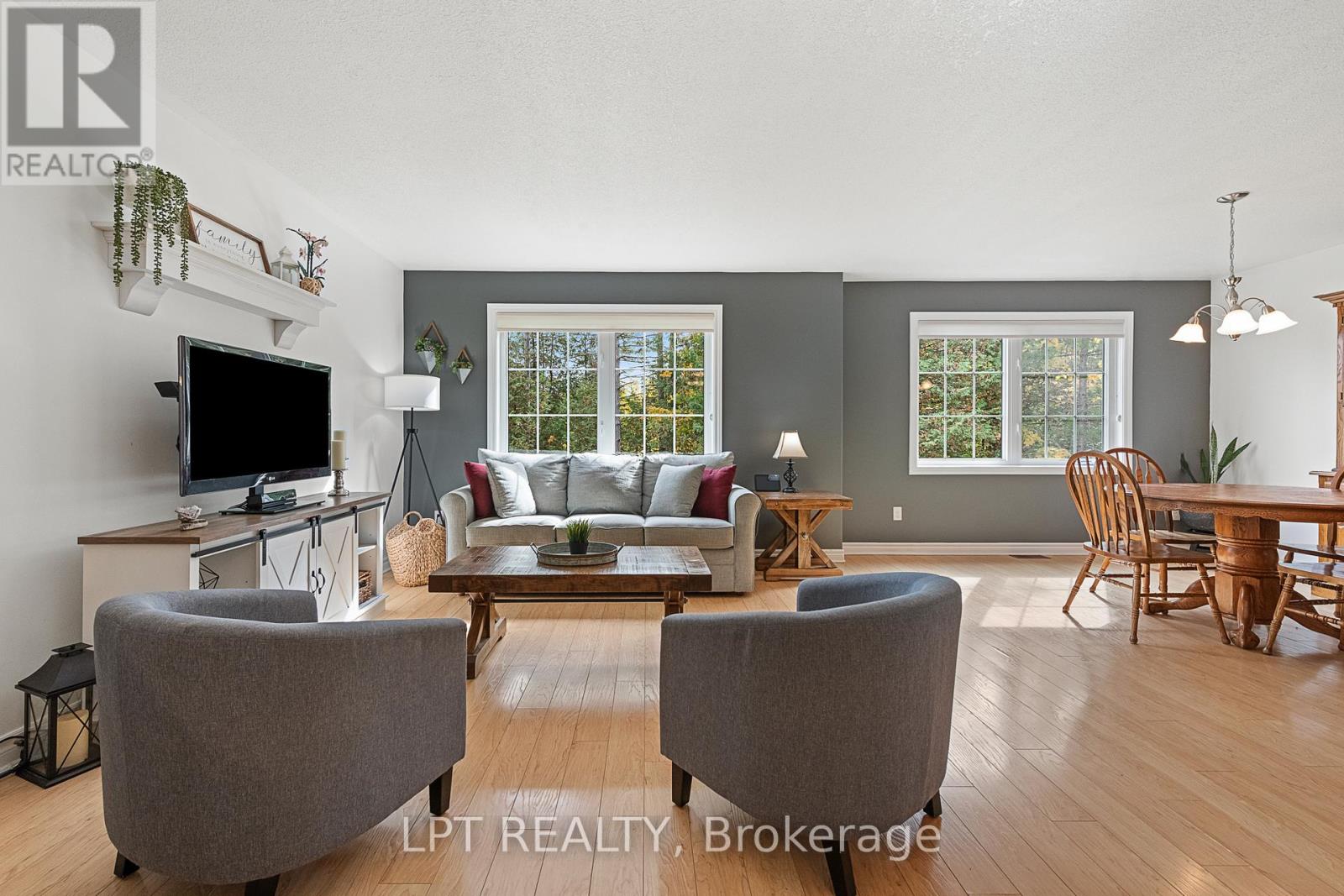 474 William Campbell Road, Montague, Ontario  K7A 4S6 - Photo 8 - X12698290