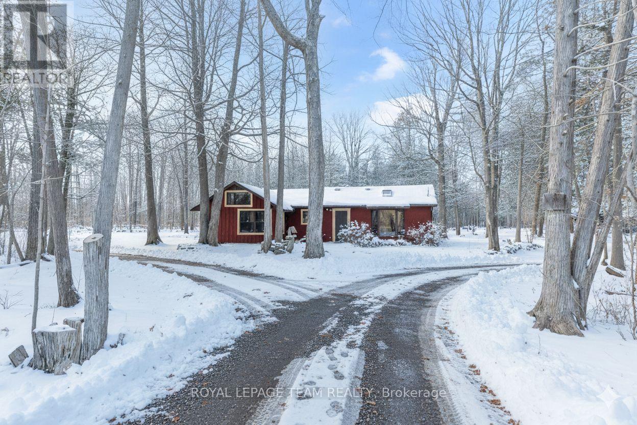 4265 ROGER STEVENS DRIVE, Ottawa, Ontario