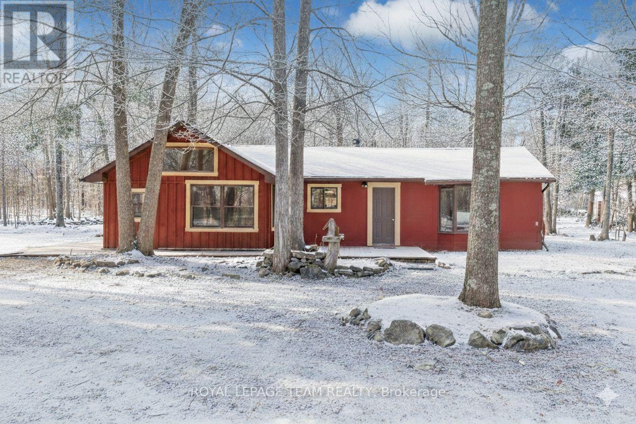 4265 Roger Stevens Drive, Ottawa, Ontario  K7A 4S6 - Photo 2 - X12698300