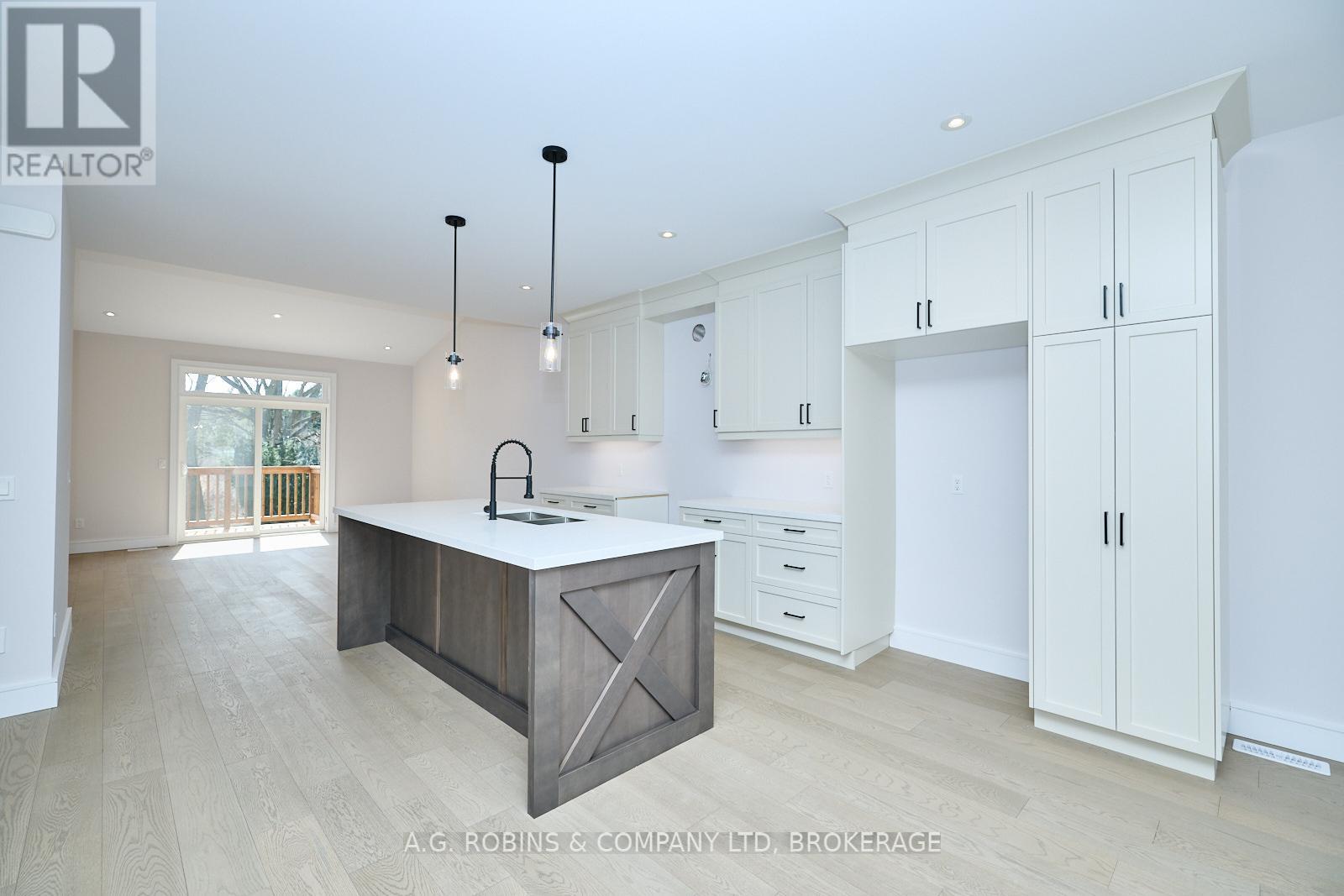 4124 Fly Road, Lincoln, Ontario  L0R 2C0 - Photo 11 - X12698318