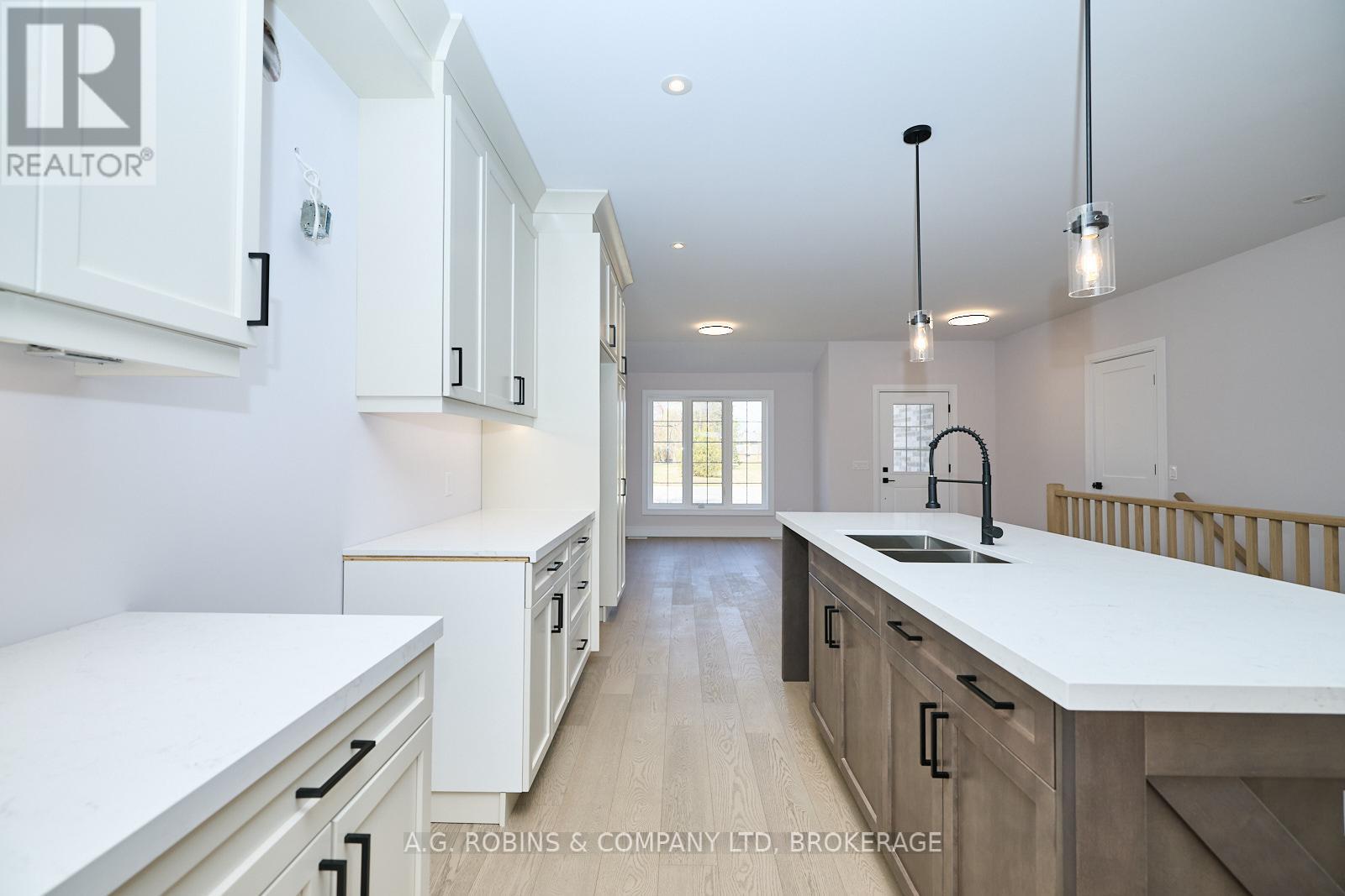 4124 Fly Road, Lincoln, Ontario  L0R 2C0 - Photo 17 - X12698318