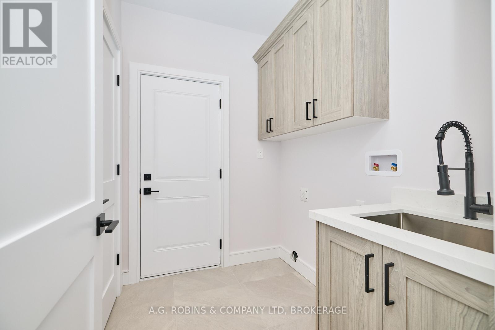 4124 Fly Road, Lincoln, Ontario  L0R 2C0 - Photo 20 - X12698318