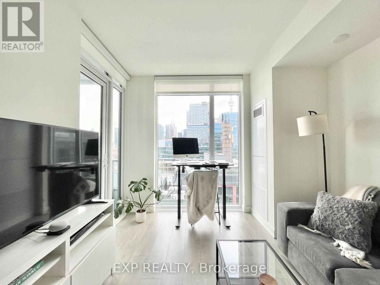 1217e - 576 Front Street W, Toronto, Ontario  M5V 0P8 - Photo 10 - C12698228