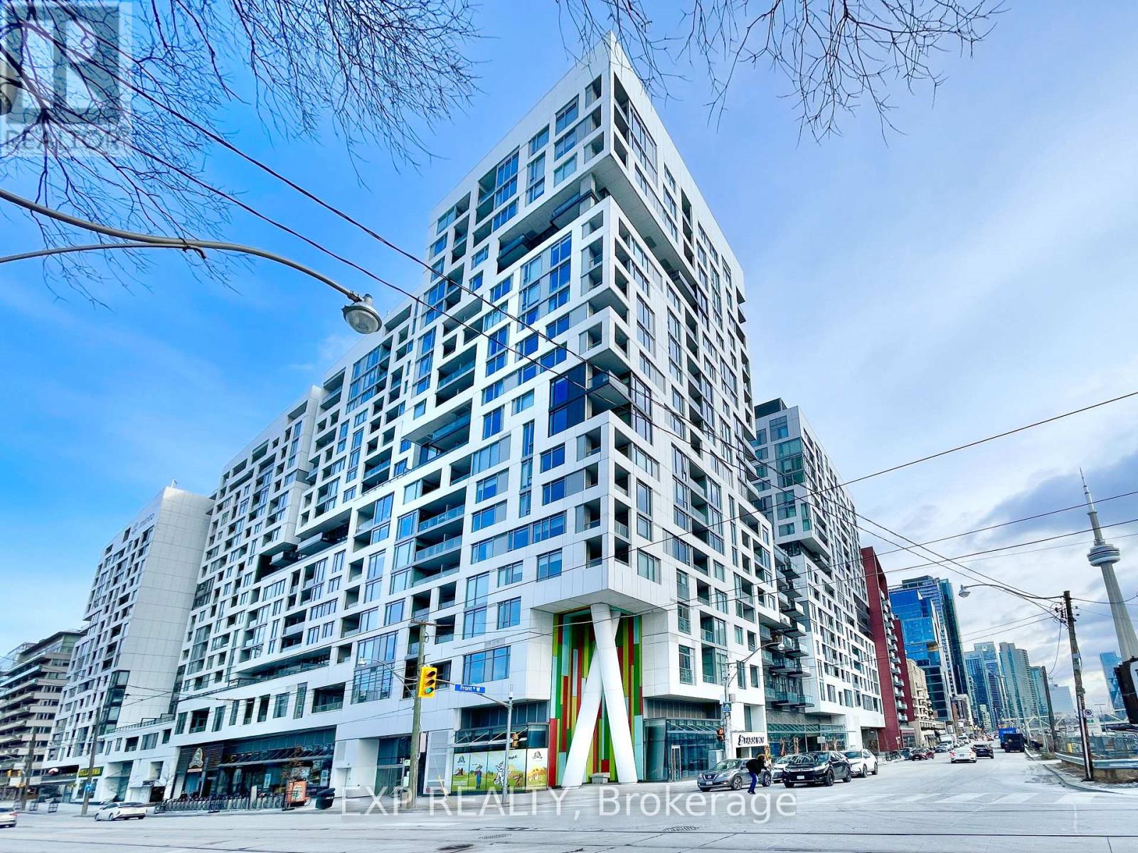 1217e - 576 Front Street W, Toronto, Ontario  M5V 0P8 - Photo 2 - C12698228