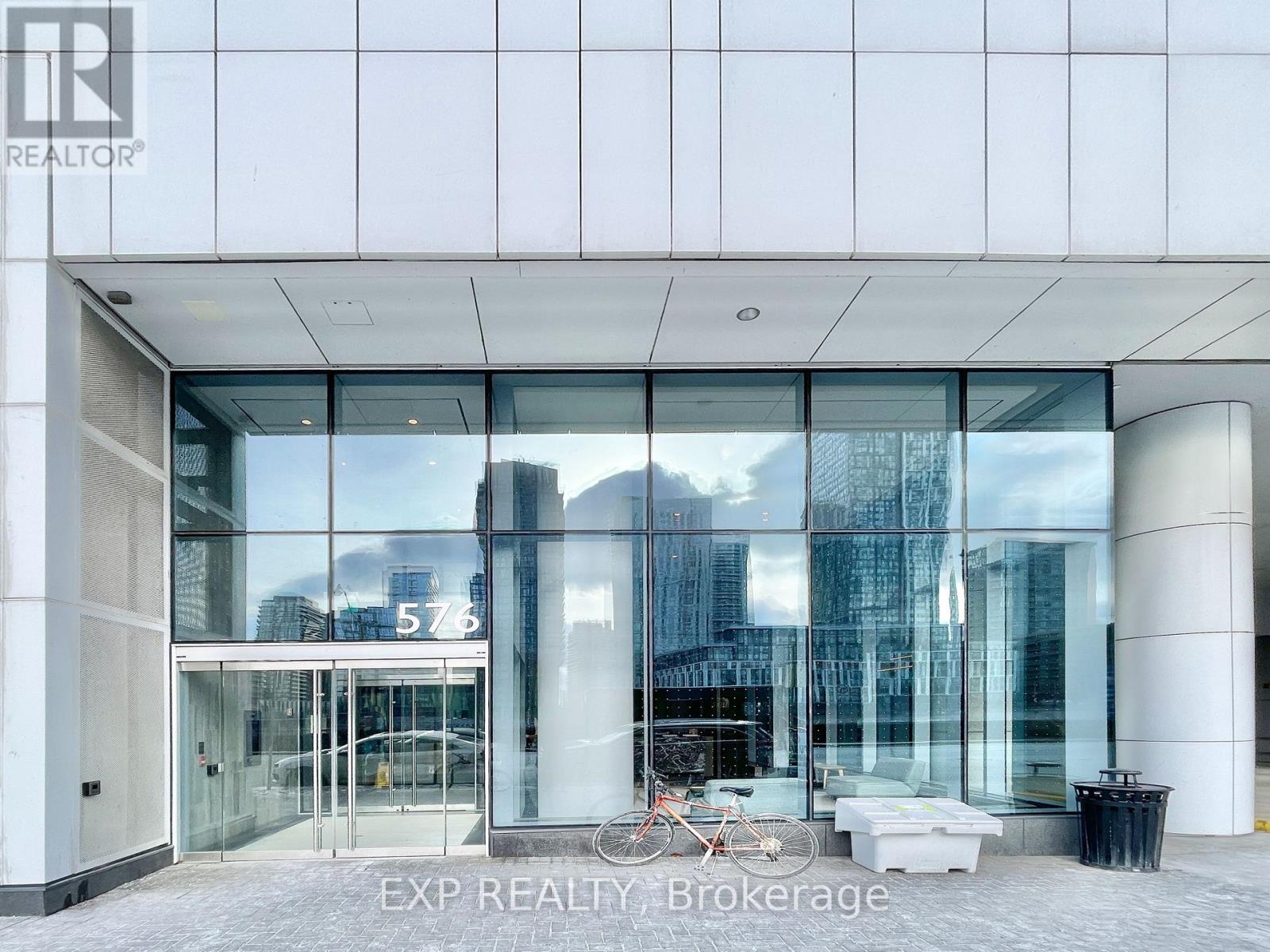 1217e - 576 Front Street W, Toronto, Ontario  M5V 0P8 - Photo 3 - C12698228